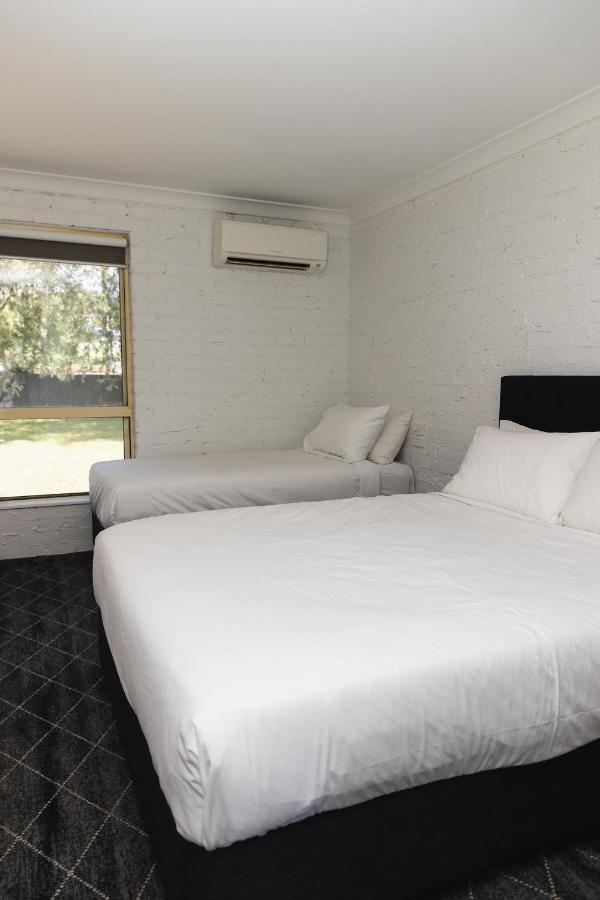 Lakeview Hotel Motel Shellharbour Esterno foto