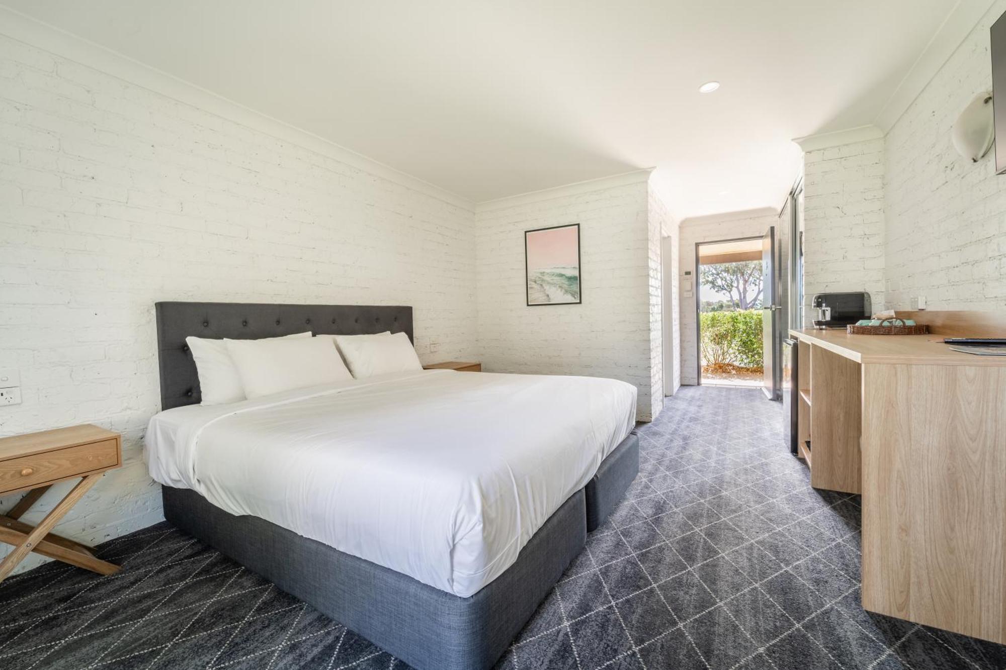 Lakeview Hotel Motel Shellharbour Esterno foto