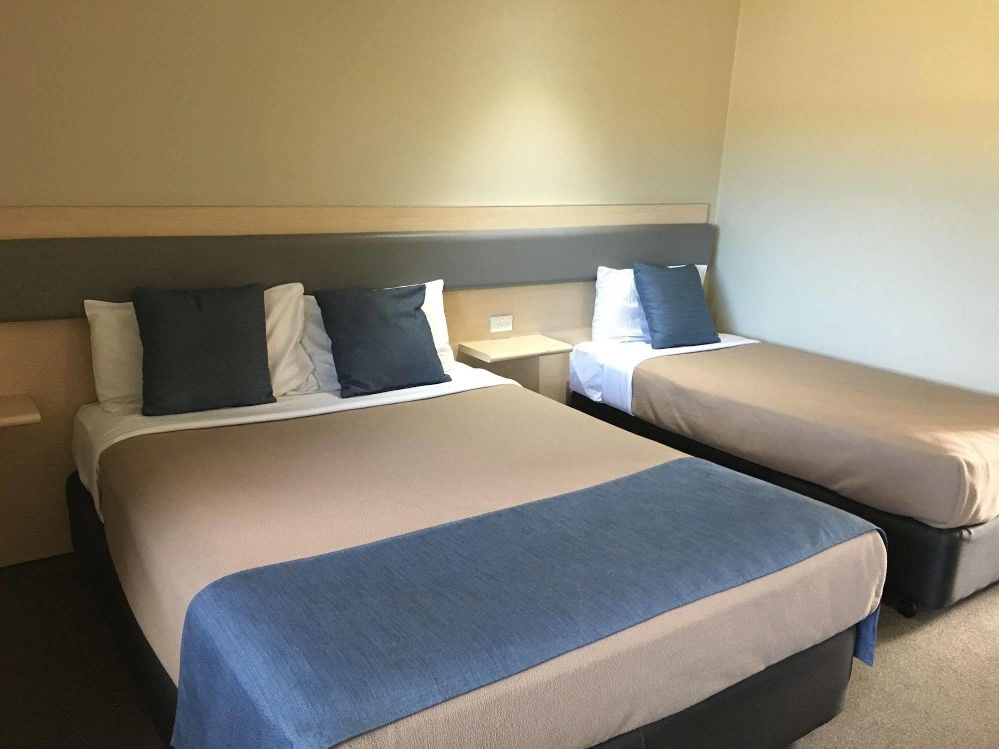 Lakeview Hotel Motel Shellharbour Esterno foto